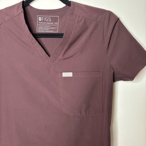 Figs chocolate brown scrubs top women's size XXs - Picture 2 of 5
